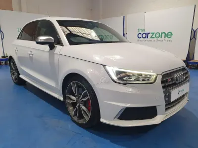 Used Audi A1 256 HP (188 kW) 2014 White Hatchback