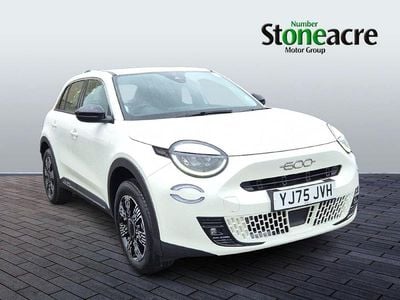 White New 2025 Fiat 600 La Prima Hatchback | £18,421 (Super price)