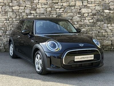 Used Mini Cooper Classic 134 HP (98 kW) 2023 Black Hatchback