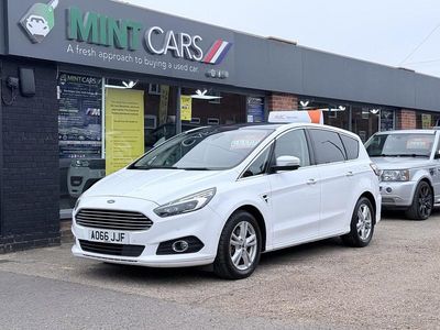 Usado Ford S-MAX Titanium 180 HP (132 kW) 2016 Branco Monovolume