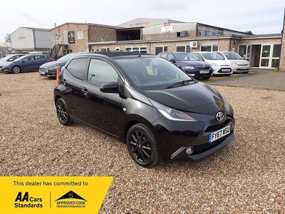 Gebraucht Toyota Aygo x-style 69 PS (50 kW) 2017 Schwarz Kleinwagen