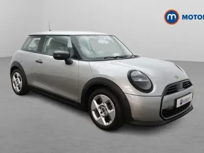 Used Mini Cooper Classic 114 kW (156 HP) 2026 Hatchback