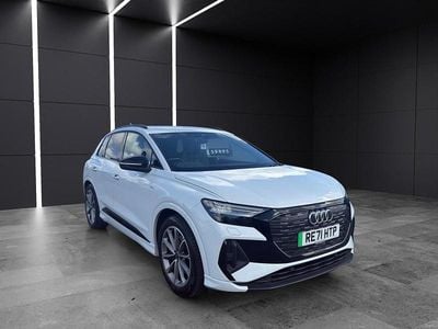 Used Audi Q4 e-tron Comfort 150 kW (204 HP) 2021 White SUV