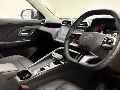 Used MG ZS Trophy 193 HP (141 kW) 2024 Silver SUV