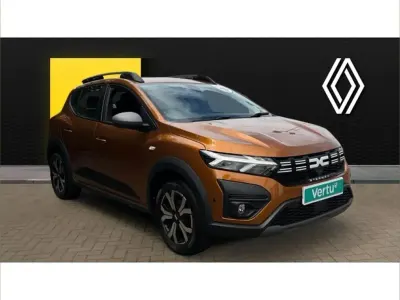 Używany Dacia Sandero Journey 91 KM (66 kW) 2023 Pomarańczowy Hatchback