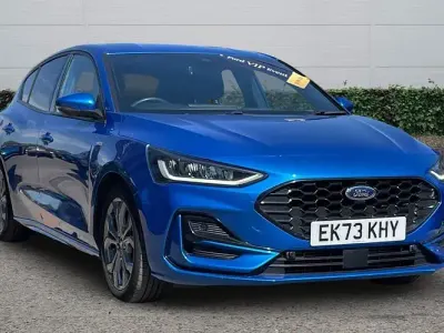 Used Ford Focus ST-Line 125 HP (91 kW) 2023 Blue Hatchback