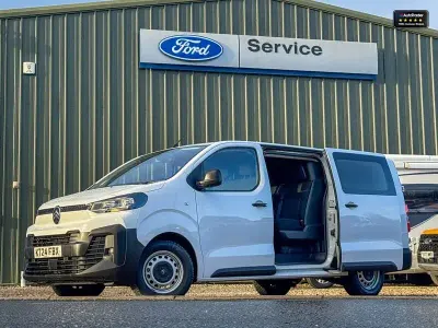 Używany Citroën Dispatch 145 KM (106 kW) 2024 Biały Minivan