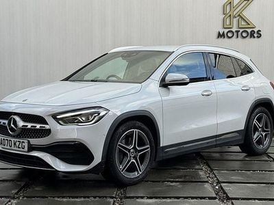 Mercedes GLA200