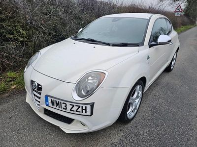 Used Alfa Romeo MiTo Distinctive 2013 White Hatchback