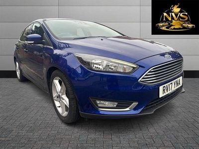 Used Ford Focus Titanium 120 HP (88 kW) 2017 Blue Hatchback