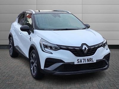 Used Renault Captur R.S. 140 HP (102 kW) 2022 Arctic white/black roof  SUV
