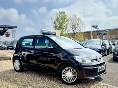 Begagnad VW up! move up! 60 HK (44 kW) 2018 Svart Halvkombi