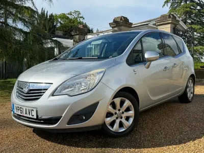 Used Vauxhall Meriva 130 HP (95 kW) 2011 Silver MPV