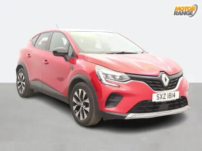 Used Renault Captur Evolution 143 HP (105 kW) 2023 Red SUV