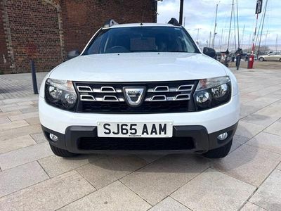 Used Dacia Duster Ambiance 110 HP (80 kW) 2016 White SUV