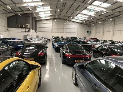 Used Mercedes AMG GT Premium 510 HP (375 kW) 2016 Black Coupe