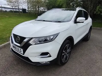 Used Nissan Qashqai N-Connecta 130 HP (95 kW) 2018 White SUV