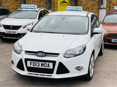 Used Ford Focus Titanium 125 HP (91 kW) 2013 White Hatchback