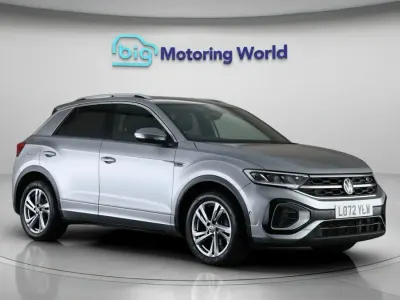 Begagnad VW T-Roc R-line 148 HK (108 kW) 2022 Silver SUV