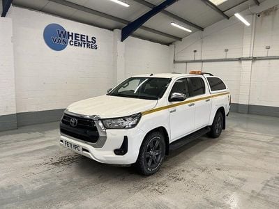 Used Toyota HiLux 150 HP (110 kW) 2021 White Pickup