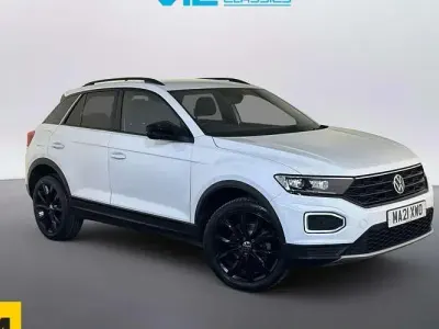 Usado VW T-Roc Black Edition 150 HP (110 kW) 2021 Branco SUV