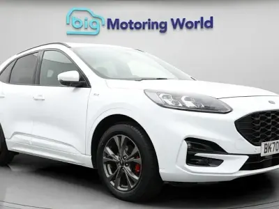 Used Ford Kuga ST-Line 190 HP (139 kW) 2020 White SUV