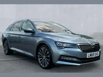 Used Skoda Superb 187 HP (137 kW) 2019 Grey Estate