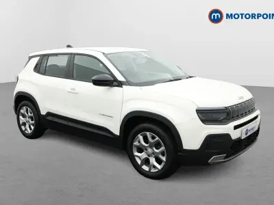 Begagnad Jeep Avenger Altitude 2024 Vit SUV