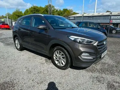 Używany Hyundai Tucson SE 116 KM (85 kW) 2016 Szary SUV
