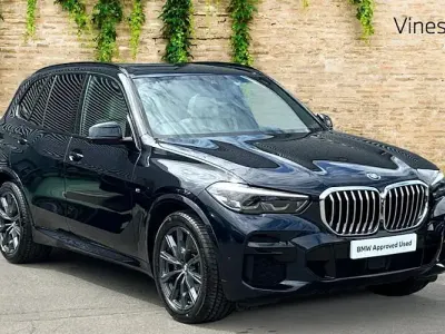 Used BMW X5 M Sport 335 HP (246 kW) 2022 Black SUV