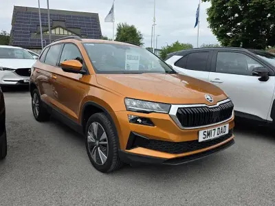 Used Skoda Karoq SE Drive 150 HP (110 kW) 2023 Orange SUV
