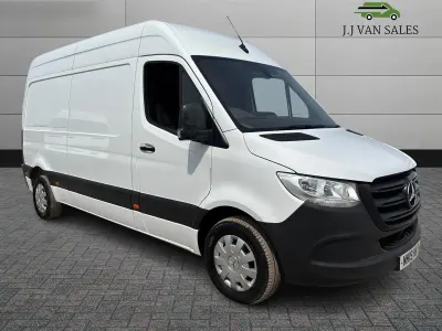 Used Mercedes Sprinter 140 HP (102 kW) 2019 White Van