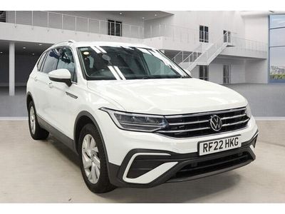 Used 2024 VW Tiguan Allspace Life SUV | £17,990 (Fair price)