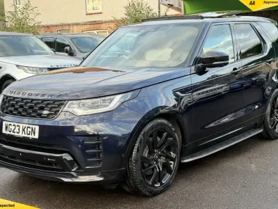 Used Land Rover Discovery 5 SE Dynamic 250 HP (183 kW) 2023 Blue SUV