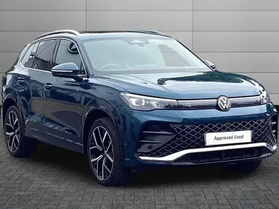 Used VW Tiguan R-line 150 HP (110 kW) 2024 Blue SUV