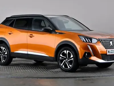 Used Peugeot 2008 GT 131 HP (96 kW) 2022 Orange SUV