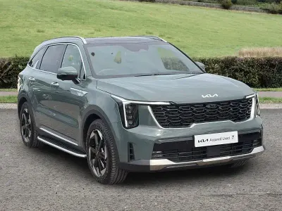 Used Kia Sorento 261 HP (191 kW) 2026 Green SUV