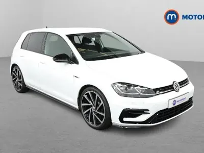 Begagnad VW Golf VII R 300 HK (220 kW) 2020 Vit Halvkombi