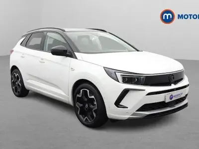 Used Vauxhall Grandland X Ultimate 131 HP (96 kW) 2023 White SUV