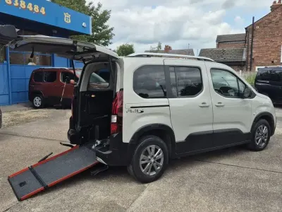 Used Peugeot Rifter