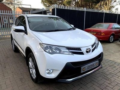 Used Toyota RAV4 Multidrive S 151 HP (111 kW) 2015 White SUV