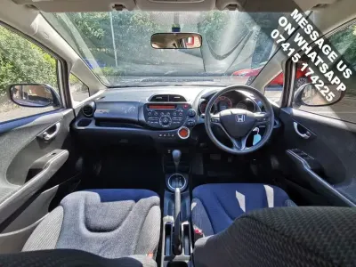 Used Honda Jazz ES 99 HP (72 kW) 2013 Silver Hatchback