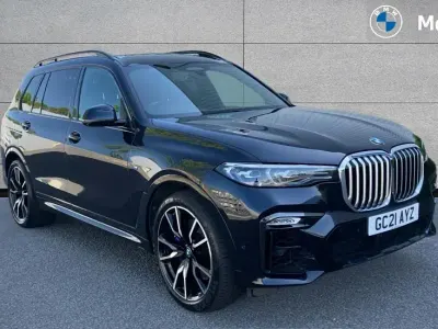 Begagnad BMW X7 M Sport 340 HK (250 kW) 2021 Grå SUV