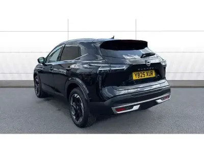Ny Nissan Qashqai N-Connecta 140 HK (102 kW) 2025 Svart SUV