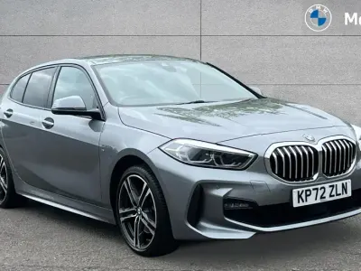 Używany BMW 118 M Sport 136 KM (100 kW) 2022 Szary Hatchback