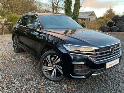 Blue Used 2019 VW Touareg R-line SUV | £28,995 (Fair price)