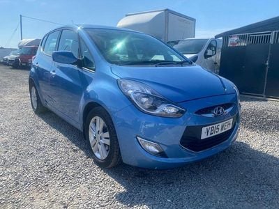Used Hyundai ix20 Active 115 HP (84 kW) 2015 Blue Hatchback