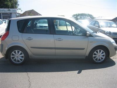 used Renault Scénic II DYNAMIQUE VVT 5 Door