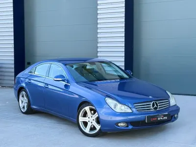 Used Mercedes CLS320 2006 Blue Coupe
