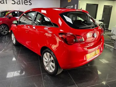 Used Vauxhall Corsa 75 HP (55 kW) 2017 Red Hatchback